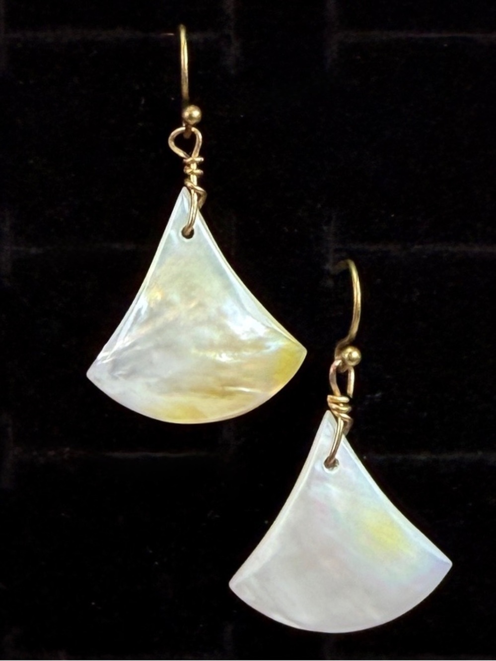Bohemian chic wire wrapped Cream Shell Pierced Earrings